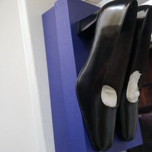NWT Stuart Weitzman black heels